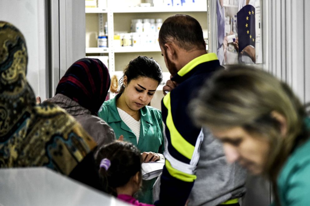 La Fondazione Internazionale Buon Pastore, membro di Focsiv, sostiene il lavoro del dispensario aperto durante gli anni della guerra civile libanese e preso in gestione dopo i primi anni dalla Fondazione Buon Pastore. -The Good Shepherd International Foundation, an NGO, member of FOCSIV, supports the work of the dispensary, opened in the 1980s during the Lebanese civil war, and,  since then, managed by the Good Shepherd sisters.