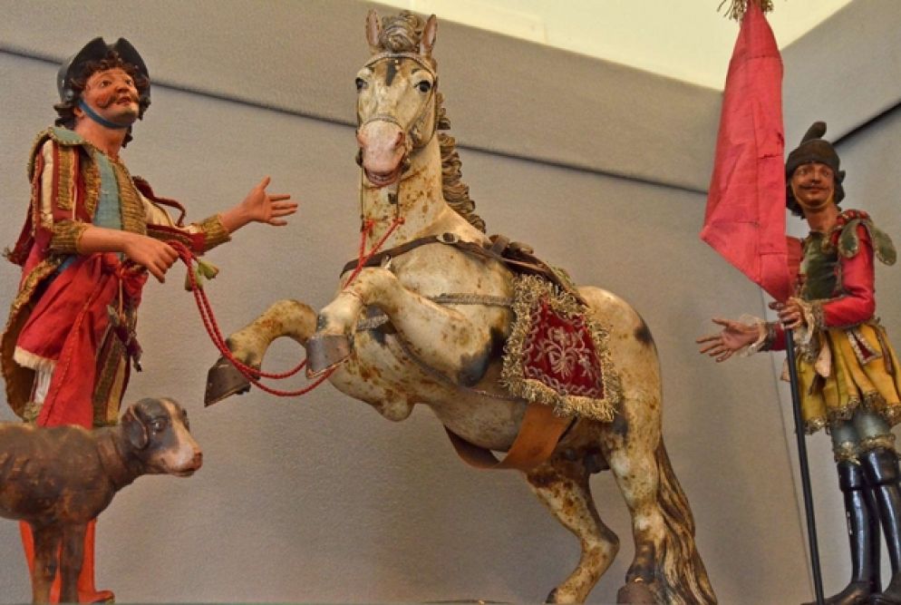Cavallo e soldati romani del presepe del Museo Luxoro, Genova