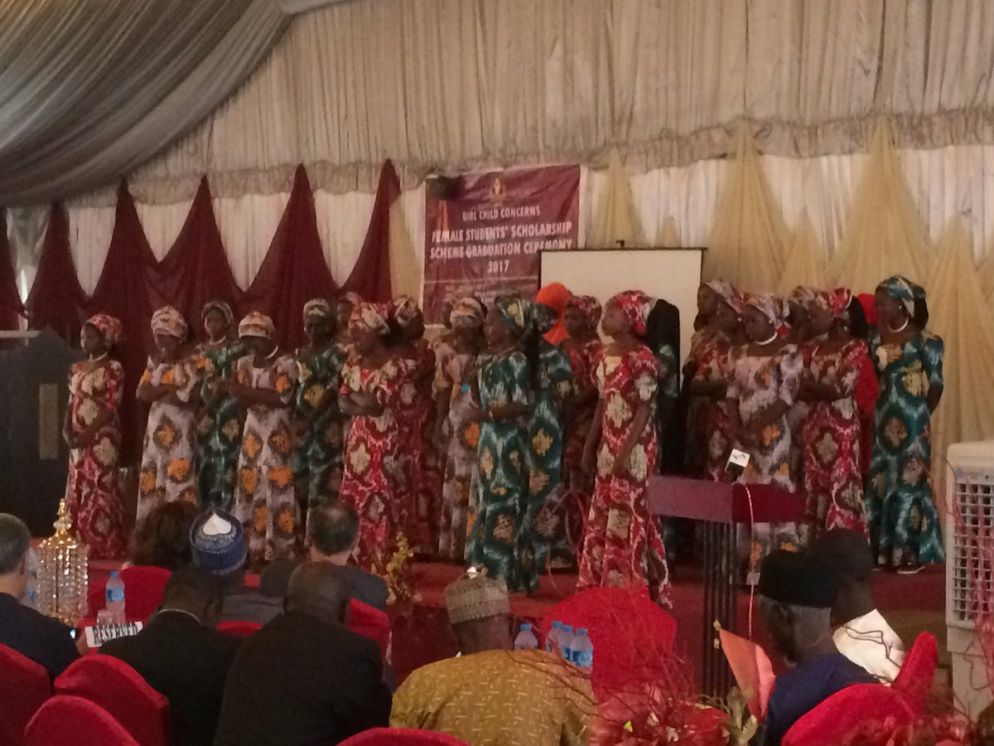 La cerimonia di diploma, ad Abuja, delle 42 ragazze sequestrate a Chibok e fuggite dai jihadisti di Boko Haram