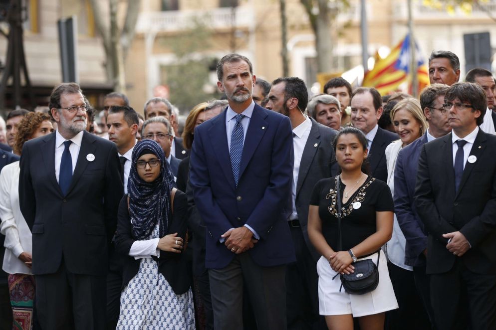 Fischiato. Re Felipe VI (Ansa)