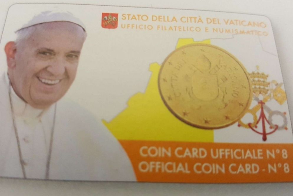 La coin card del Vaticano nel 2017 con la moneta da 50 centesimi