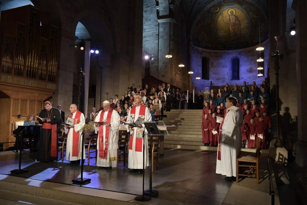 La preghiera ecumenica con il Papa a Lund in Svezia per i 500 anni della Riforma nell'ottobre 2016