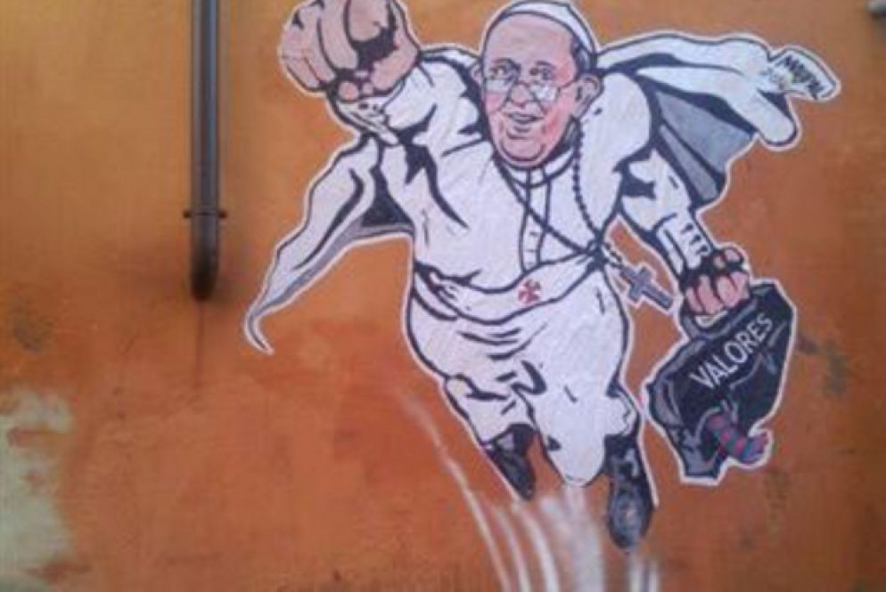 Il murales di Mauro Pallotta che ha ispirato la maglietta