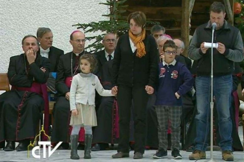 La testimonianza di Raffaele Festa e la sua famiglia scampata al terremoto in una piccola frazione di Amatrice, che hanno chiesto al Papa di aiutarli a “ricostruire i cuori, ancor prima delle case”