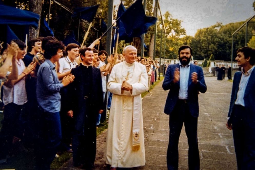 L'incontro della Comunità di Sant'Egidio con Giovanni Paolo II (foto archivio Sant'Egidio)