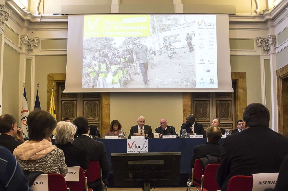 Premio Focsiv, un momento della cerimonia di consegna dei riconoscimenti