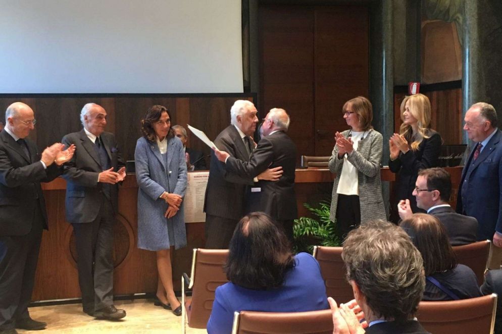 La cerimonia di consegna dei riconoscimenti