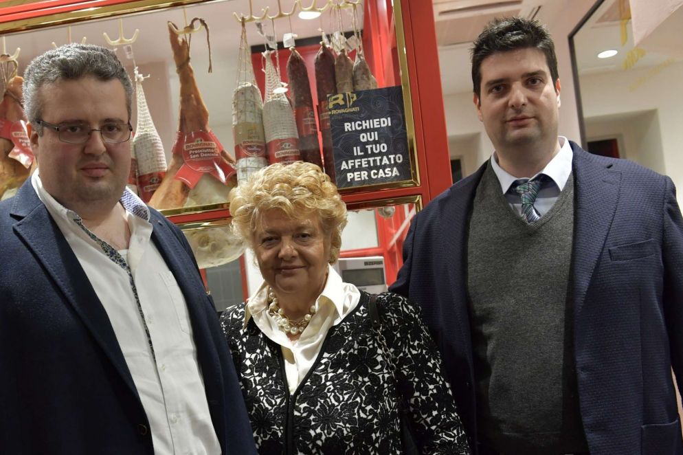 Paola Limonta con i figli Ferruccio e Lorenzo Rovagnati