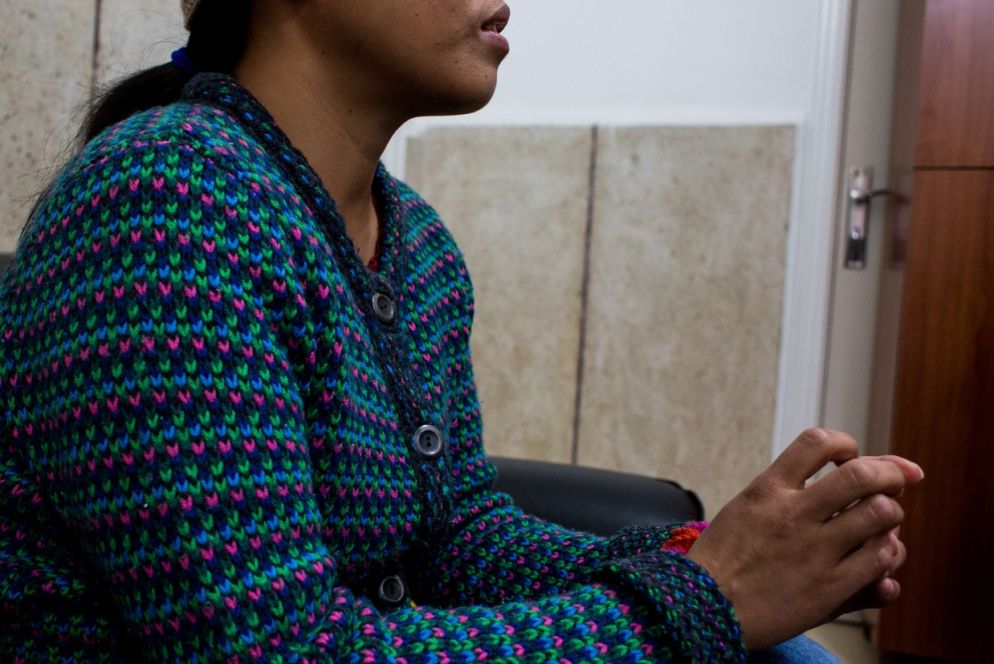 Mount Beirut, Libano. Una delle ragazze accolte nel centro sociale di Caritas Libano (Foto Arianna Pagani).