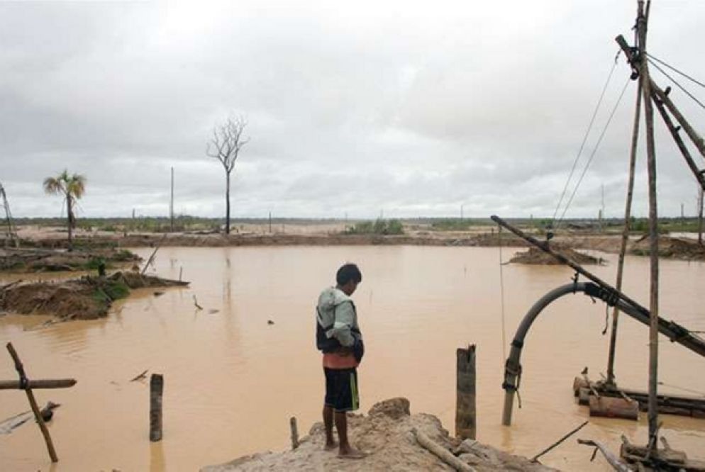Lo scorcio di una miniera dell'oro sporco a La Pampa (Capuzzi)