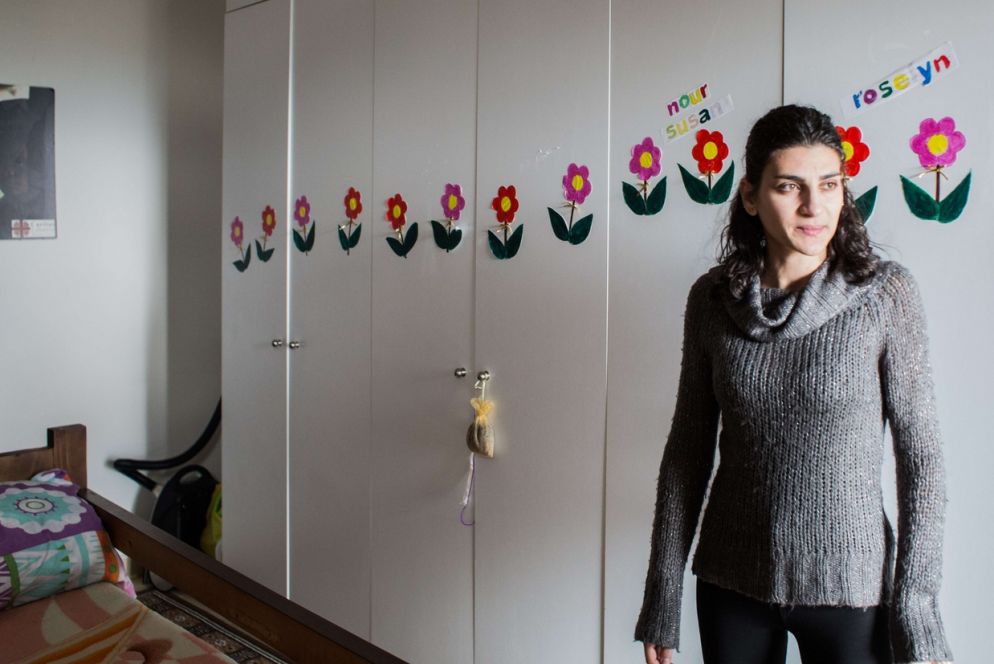 Mount Beirut, Libano. La responsabile del centro sociale di Caritas Libano (Foto Arianna Pagani).