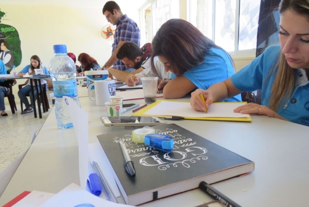 Il corso tutori di resilienza svoltosi la scorsa estate a Rmeyleh presso il collegio dei maristi (Le foto sono dell'associazione Francesco Realmonte)