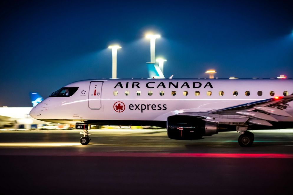 Un aereo di Air Canada decolla a Toronto (Heads Up Aviation, https://flic.kr/p/XzDfbu)