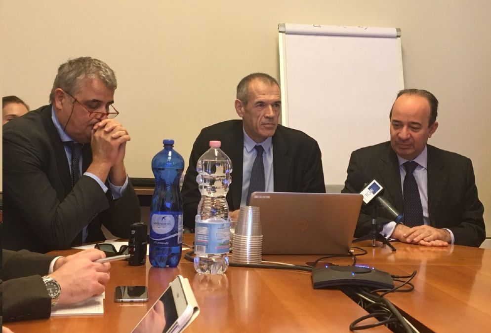 Massimo Bordignon, Carlo Cottarelli e Franco Anelli, rettore dell'Università Cattolica di Milano