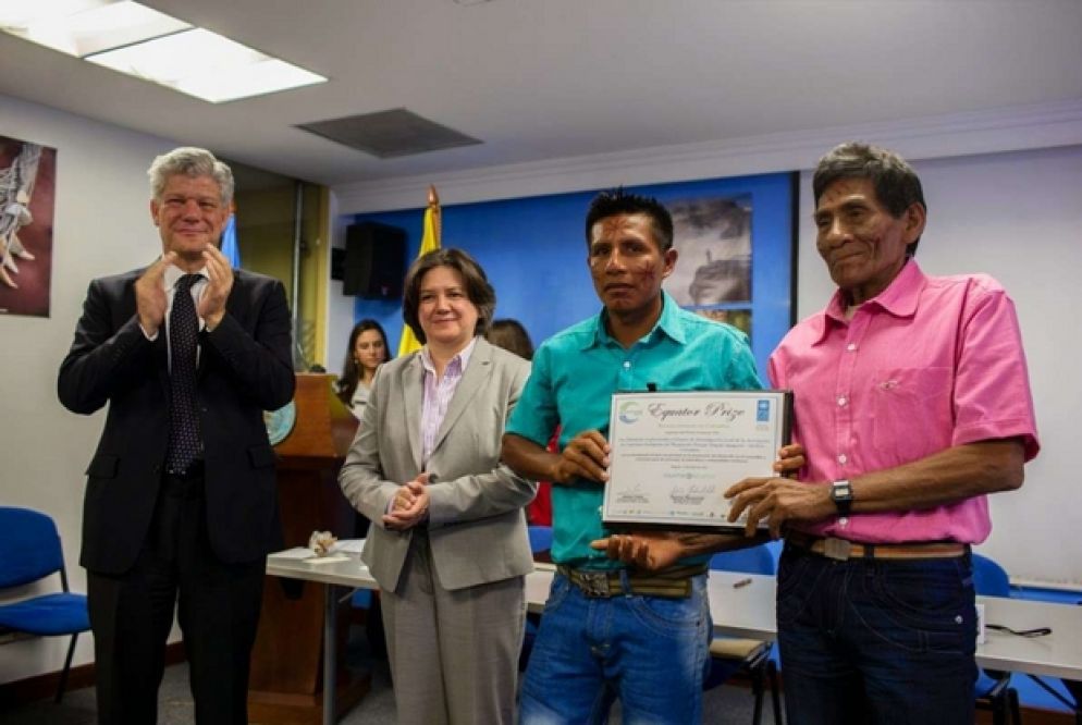 I capi indigeni del Yaigojé Apaporis in Colombia