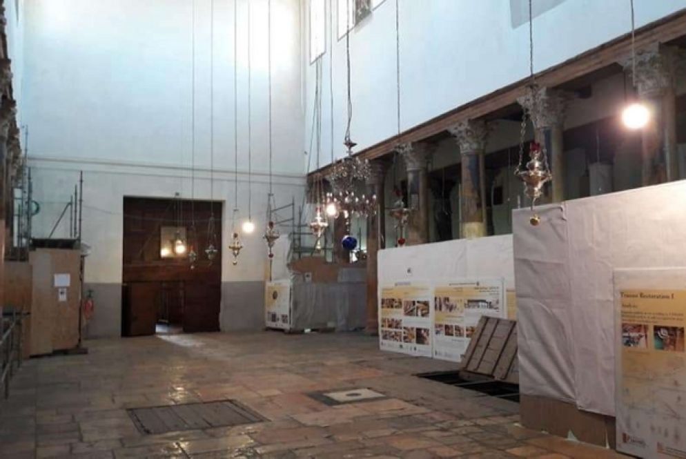 L'interno della Basilica, dove sono ancora in corso i lavori