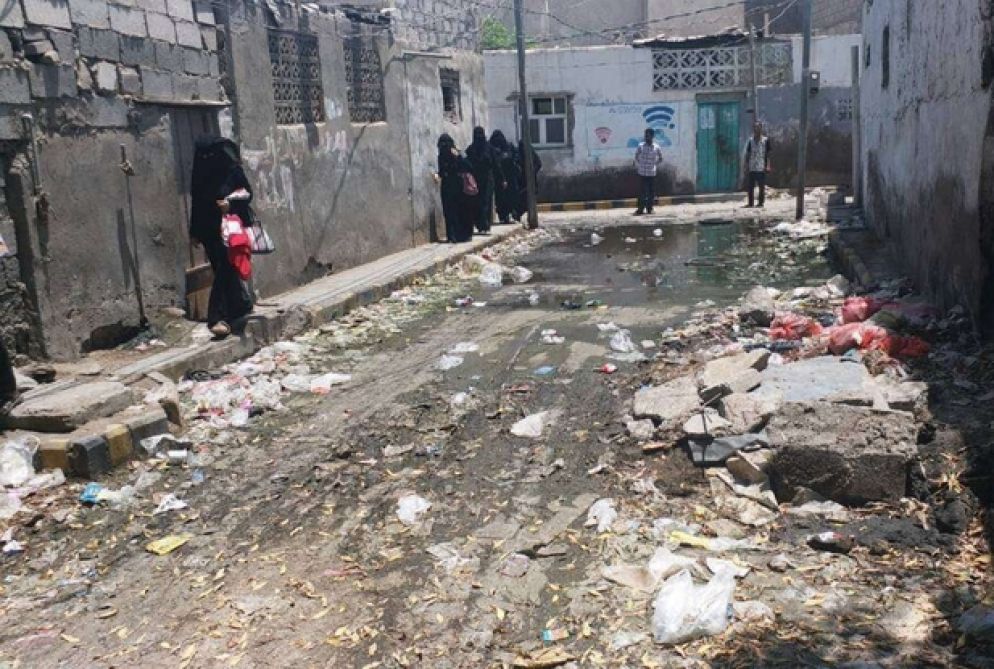 Hodeidah sotto il fuoco saudita, il principale porto del Paese (Bader Foundation for Development)