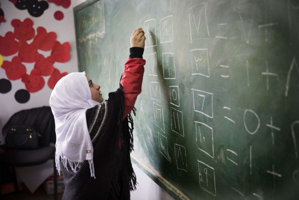 Foto di Arie Kievit - "Back to the future. Scatti di voglia di vita dei bambini siriani rifugiati" è una mostra fotografica internazionale che si svolge dal 23 al 30 maggio a Milano al Talent Garden di via Merano 16.