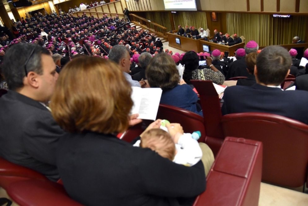 2014. Ad ottobre si apre il primo dei due Sinodi dei vescovi dedicati alla famiglia. Al termine del secondo papa Francesco pubblicherà l'esortazione apostolica post sinodale Amoris Laetitia. (Foto Ansa)