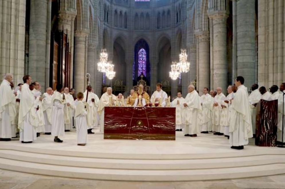 Il nuovo altare della cattedrale di Soissons