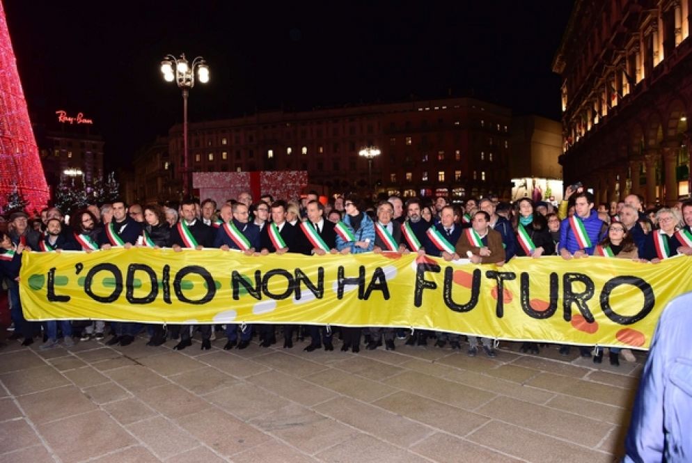 La manifestazione dei sindaci (Fotogramma) - Fotogramma