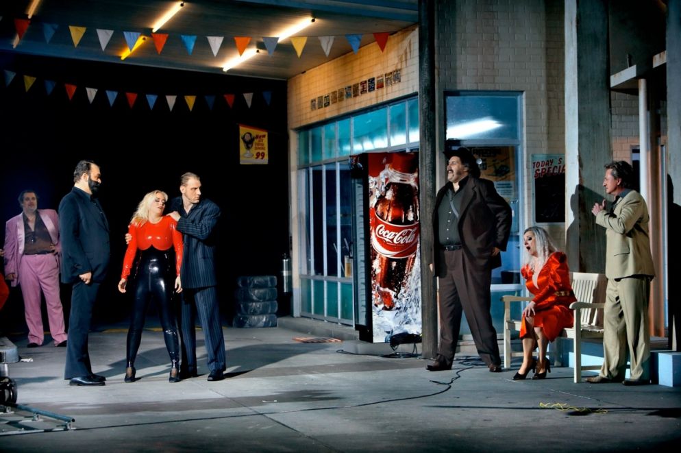 "L'oro del Reno", primo titolo del "Ring" del 2013 a Bayreuth con la regia di Frank Castorf