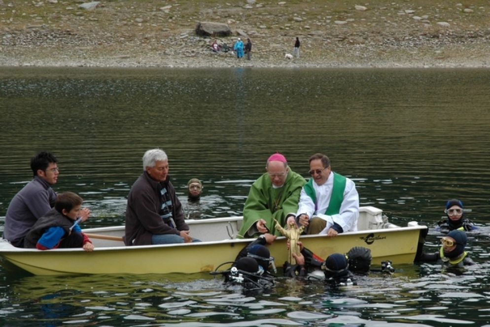 Il Cristo degli Abissi del Lago Palù