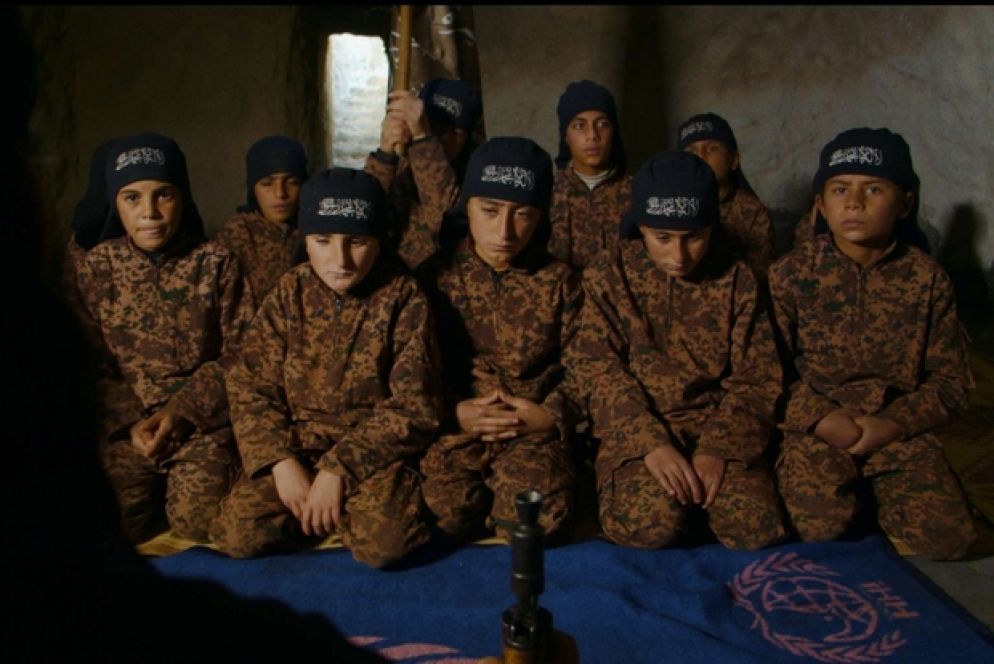 il drammatico documentario del regista siriano Talal Derki, “Of Fathers and Sons” (premiato al Sundance 2018)