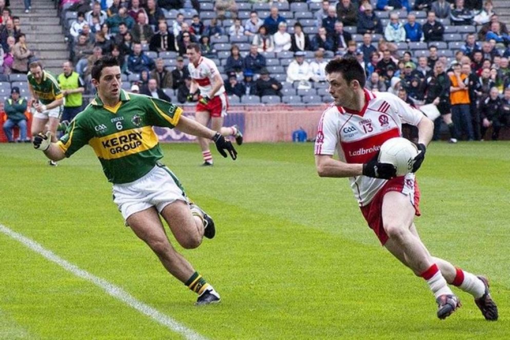 Aidan O’Mahony, a sinistra