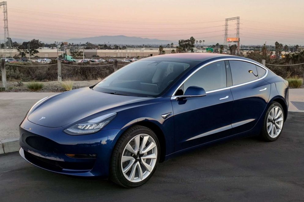 Una Model 3, il modello "economico" su cui Tesla ha avuto forti ritardi di produzione