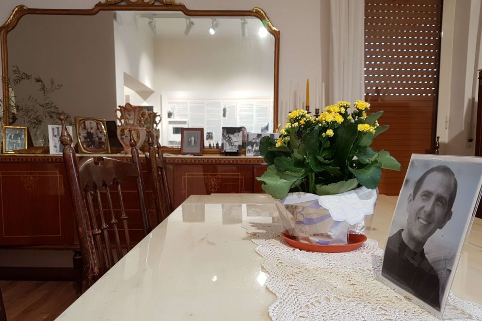 Il soggiorno dell'appartamento di padre Pino Puglisi