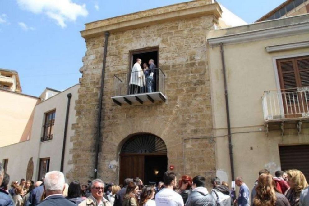 L'inaugurazione del centro per anziani a Brancaccio voluto dal Centro Padre Nostro