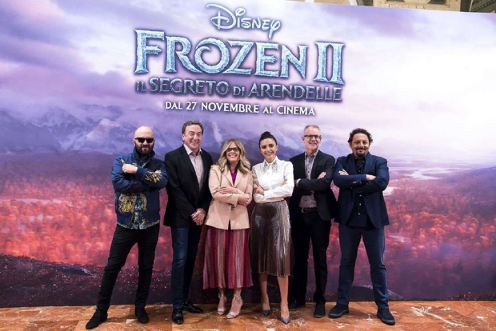 Giuliano Sangiorgi, Peter Del Vecho, Jennifer Lee, Serena Rossi, Chris Buck ed Enrico Brignano alla presentazione romana del film "Frozen 2 - Il Segreto di Arendelle"