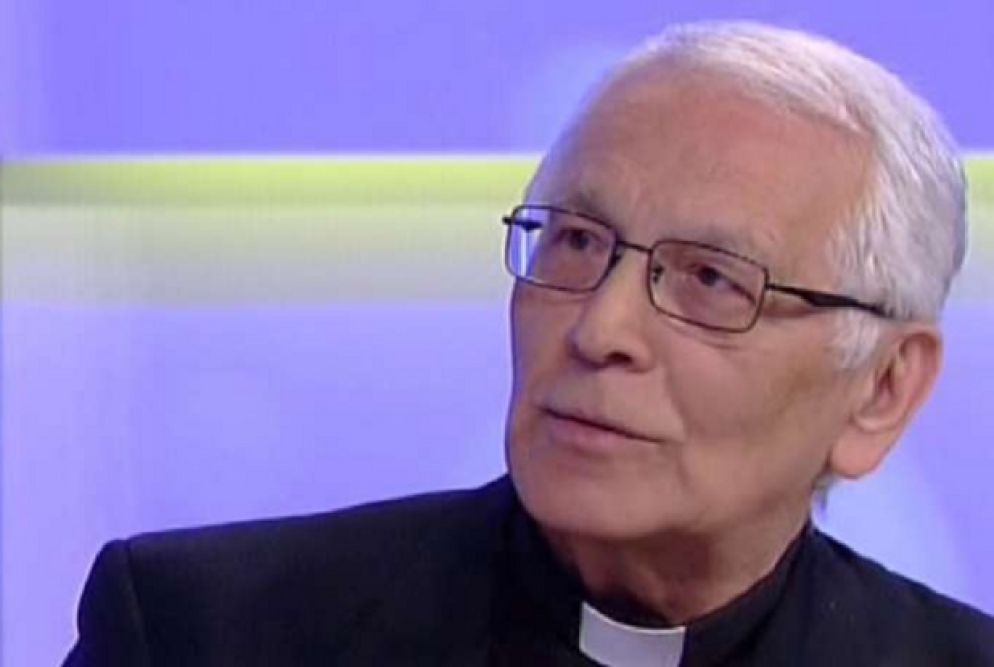 Padre Vittorio Trani, 74 anni, cappellano di Regina Coeli da 40 anni