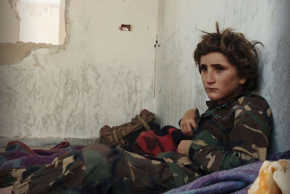 Una scena di "Of Fathers and Sons" di Talal Derki