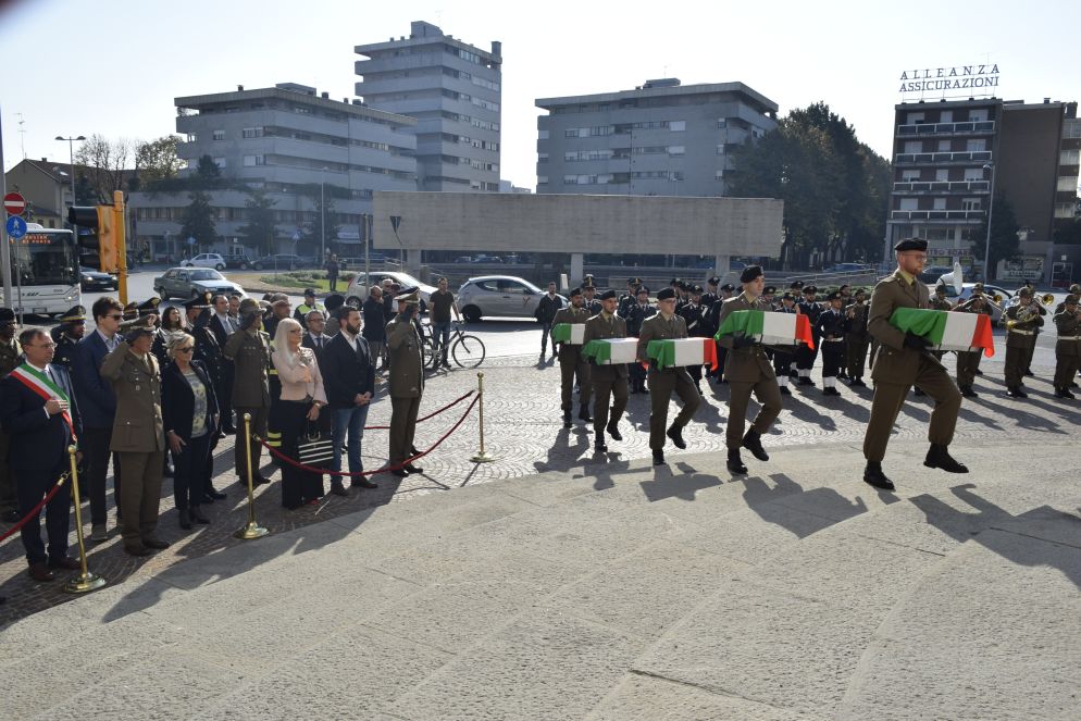 L'arrivo delle urne ieri a Udine