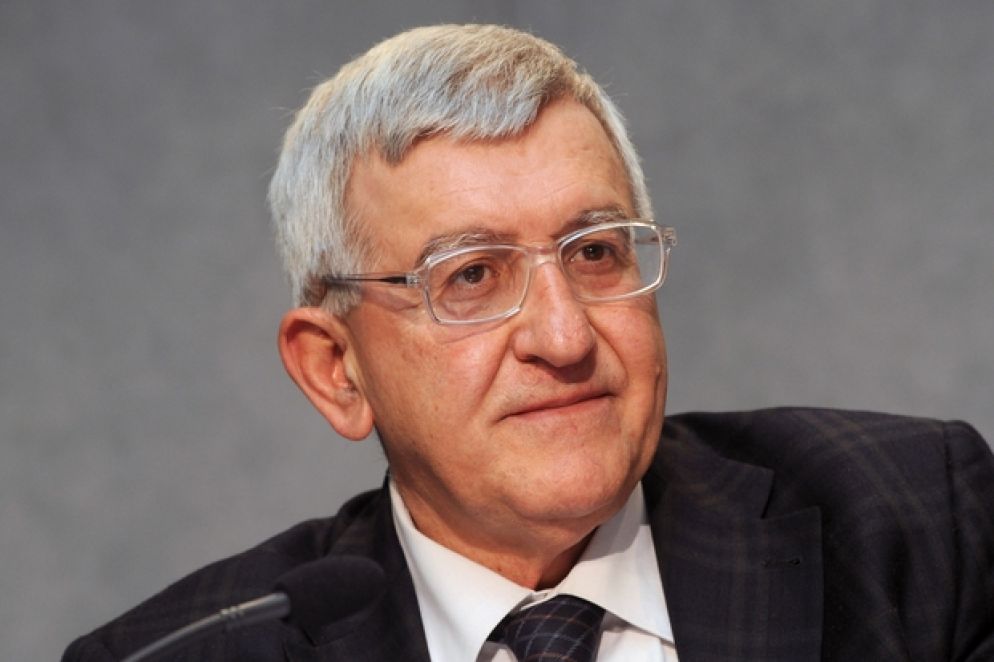 «Scoprire i beni relazionali. Per generare una nuova socialità» (Rubbettino, 18 euro) è il nuovo libro del sociologo Pierpaolo Donati.