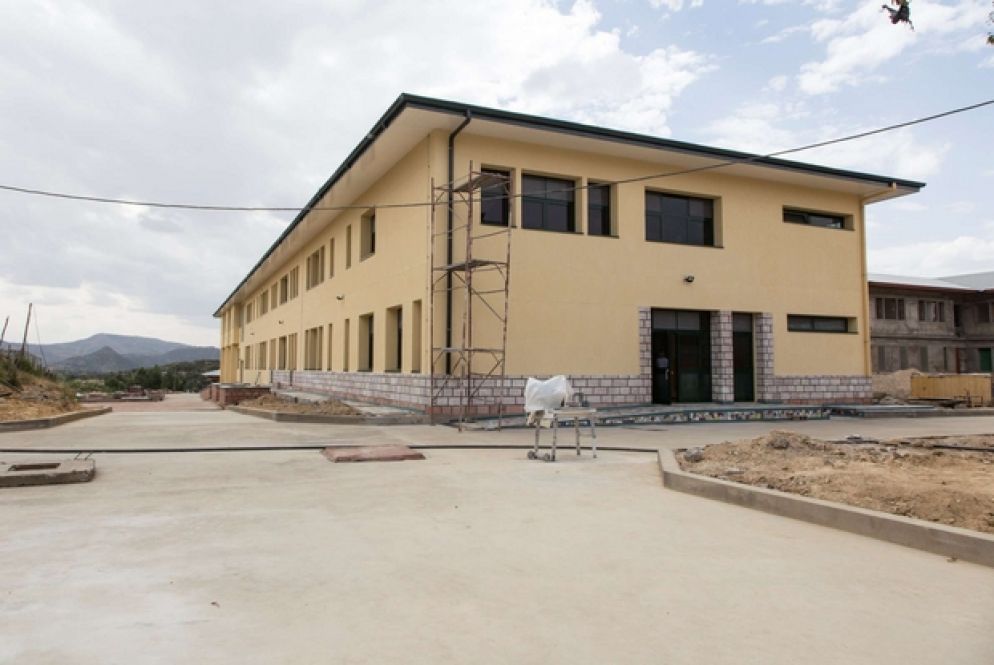L'edificio dell'ospedale che verrà inaugurato ad Adua, in Etiopia, grazie all'impegno della missione salesiana