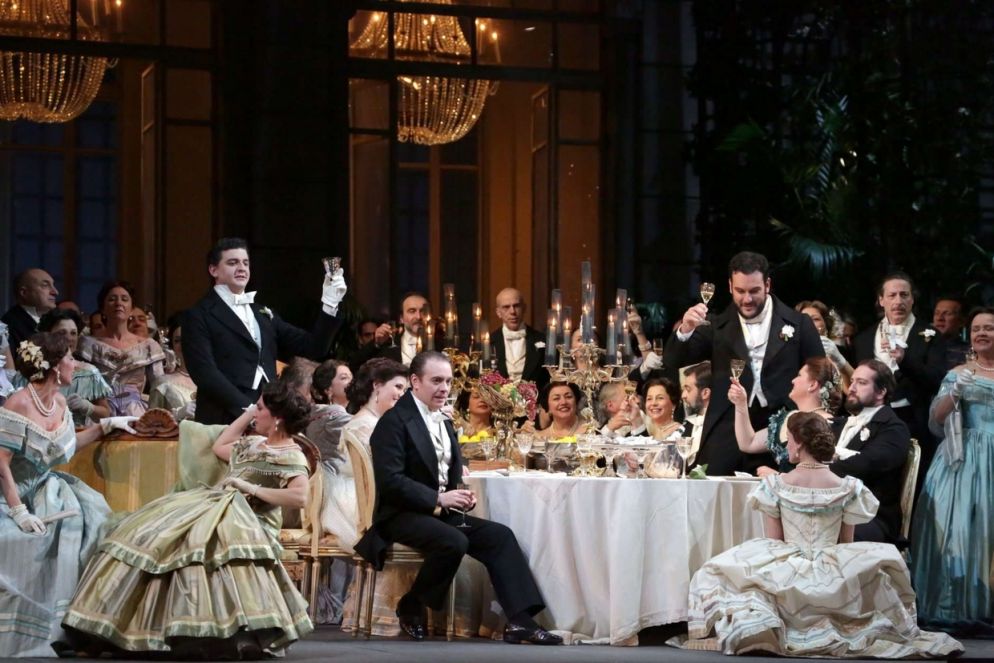 "La traviata" in scena al Teatro alla Scala di Milano con la regia di Liliana Cavani