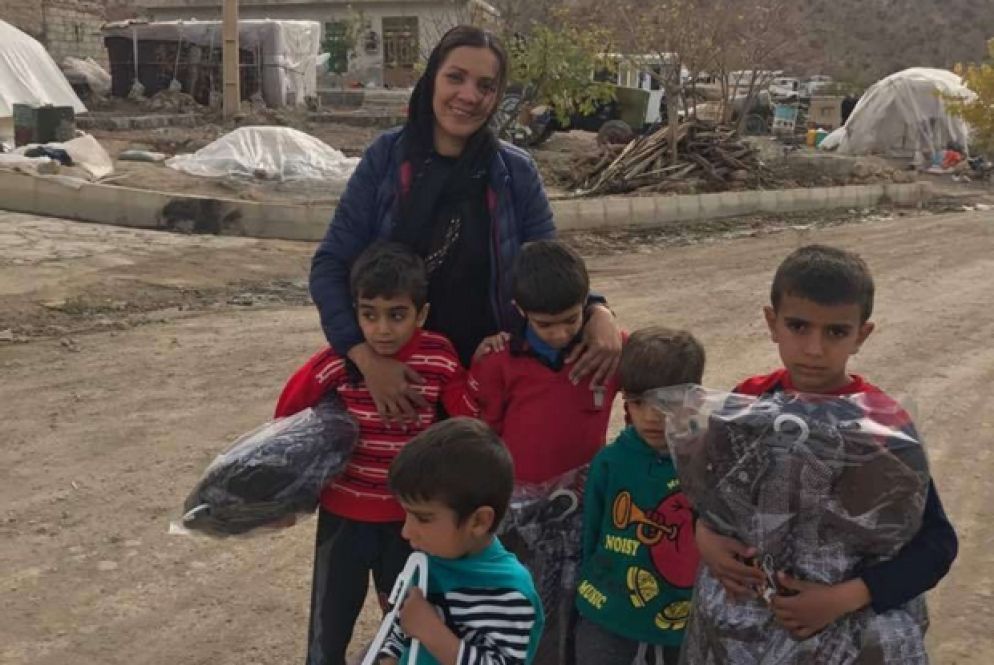 Distribuzione delle coperte a Iskenderun