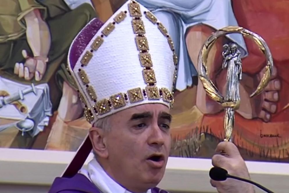 Il vescovo di Noto, monsignor Antonio Staglianò