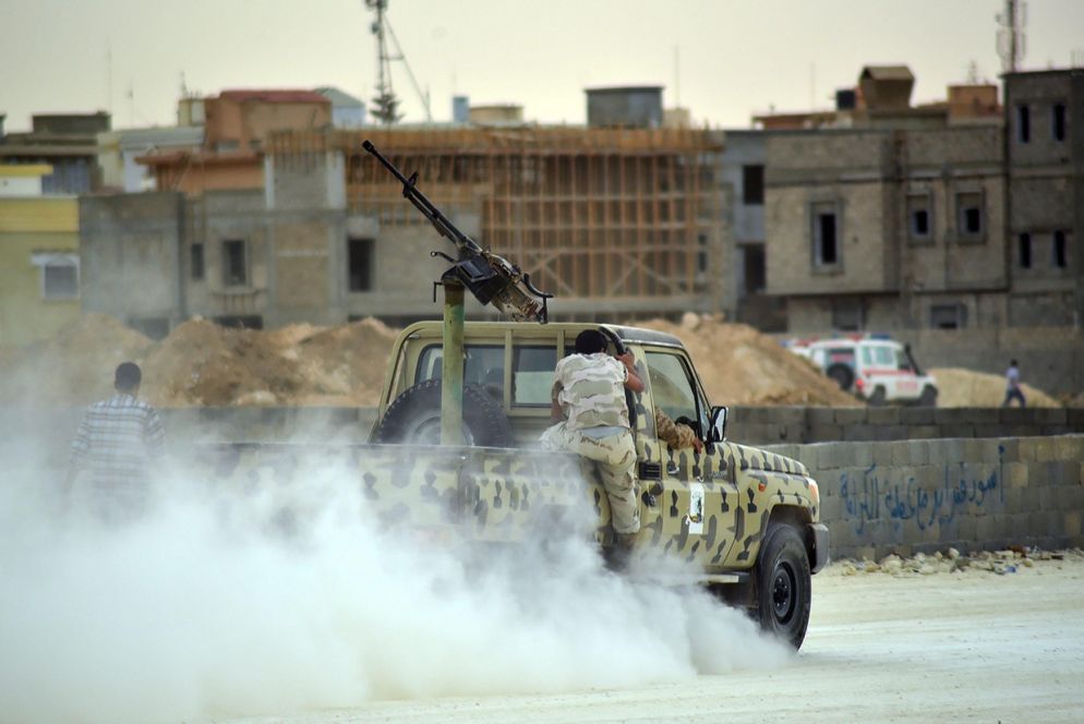 Scontri a Tripoli (Ansa)