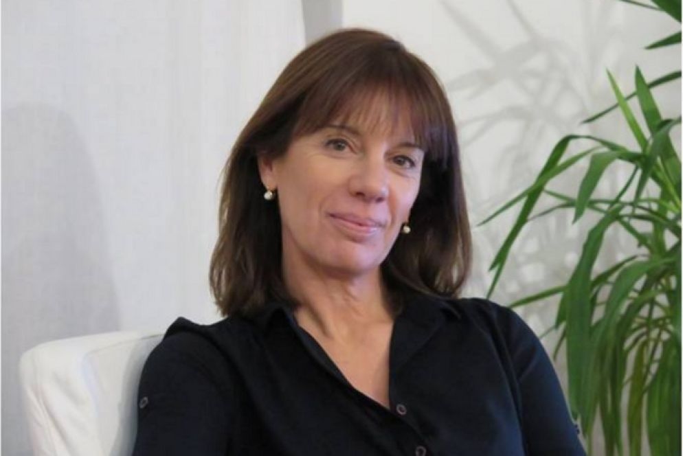 Paola Crestani, presidente dell'ente adottivo Ciai, ha denunciato su Facebook quello che è accaduto a sua figlia