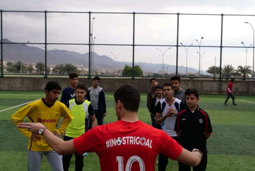 Il calcio come strumento di inclusione sociale: è il progetto avviato ad Aqaba, in Giordania, per i giovani rifugiati dalla Siria. Aldo Gianfrate Fondazione AVSI Giordania