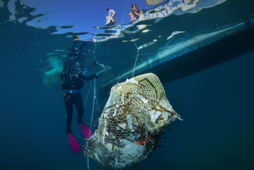 Attività di pulizia dei fondali marini con i nuclei sub della Lega Navale Italiana - Grienti