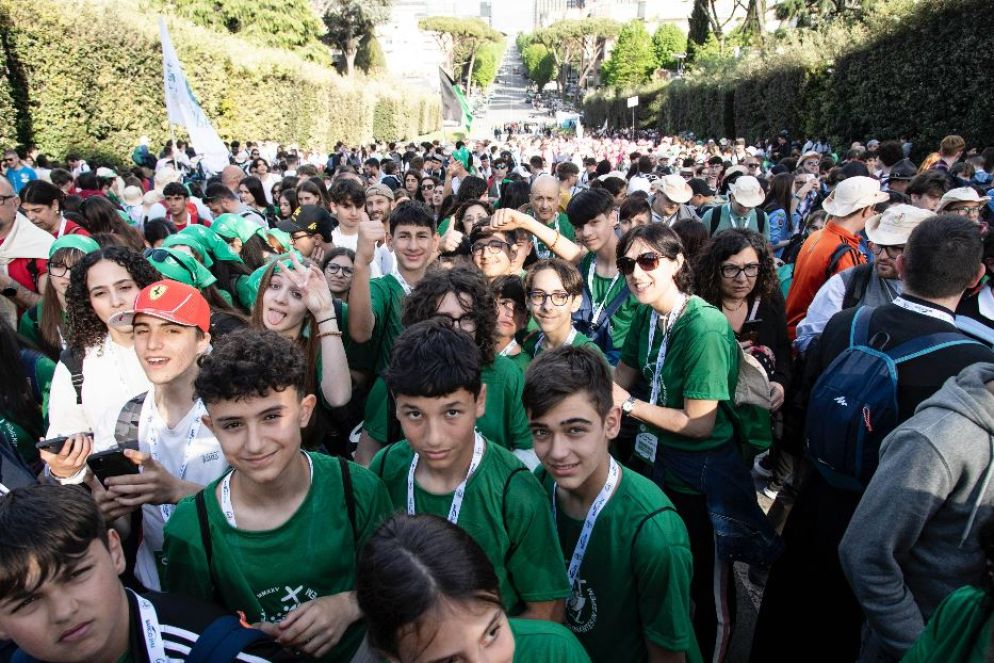 Un gruppo di giovanissimi a Roma per il Giubileo - Agenzia Romano Siciliani