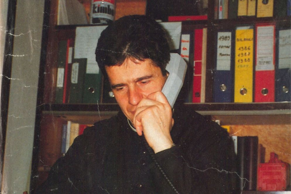 Don Isodoro Meschi, prete ambrosiano, nato a Merate (Lecco) il 7 giugno 1945, venne ordinato nel 1969