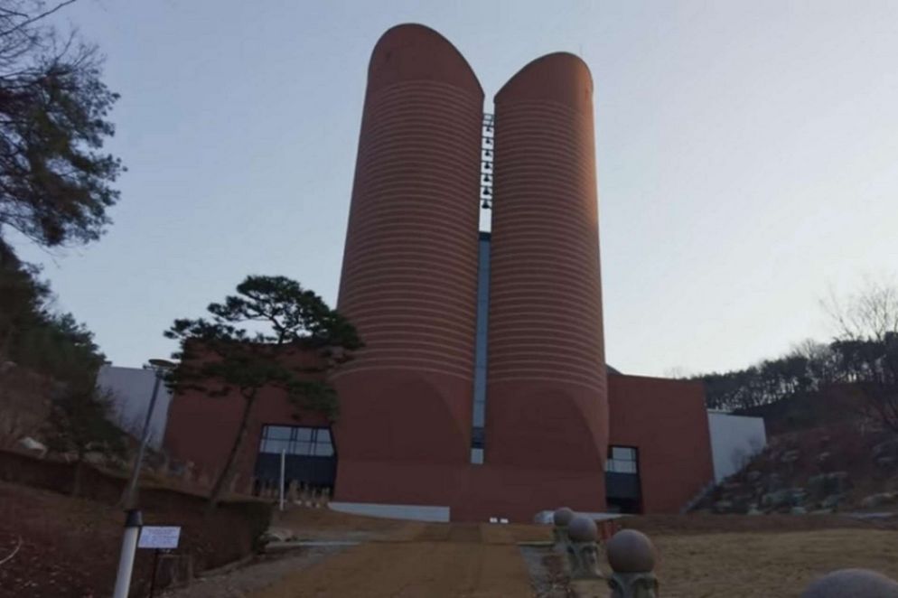 La Corea prega per bambini e ragazzi. E' il santuario della Beata Vergine di Namyan il protagonista della staffetta di preghiera voluta dal Papa per invocare al fine della pandemia. La chiesa sorge sul luogo di un martirio