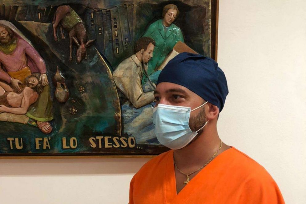 Don Paolo Mulas, cappellano dell'Ospedale di Sassari