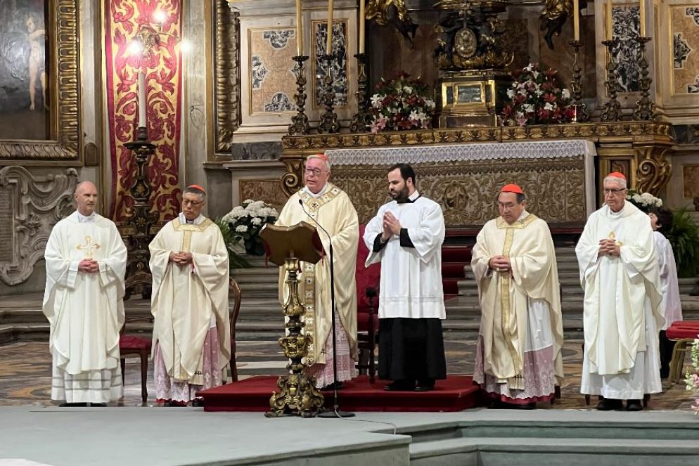 La Messa in suffragio di papa Francesco presieduta dal cardinale Jean-Claude Hollerich - Gambassi